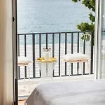 Villa Seafront Sea Diamant For 9 Guests *