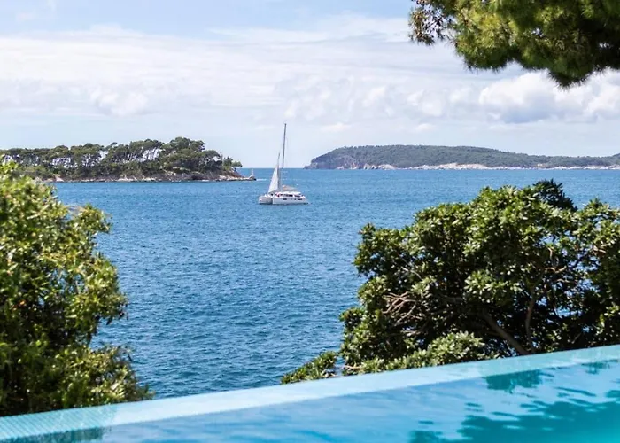 Seafront Sea Diamant For 9 Guests Villa Dubrovnik
