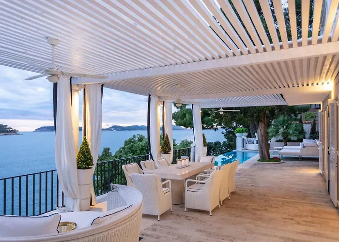 Seafront Sea Diamant For 9 Guests Villa *